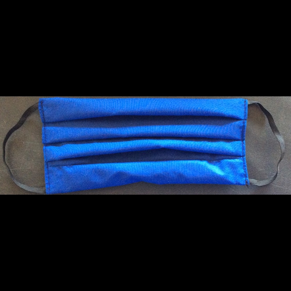 MASK. / MÁSCARA